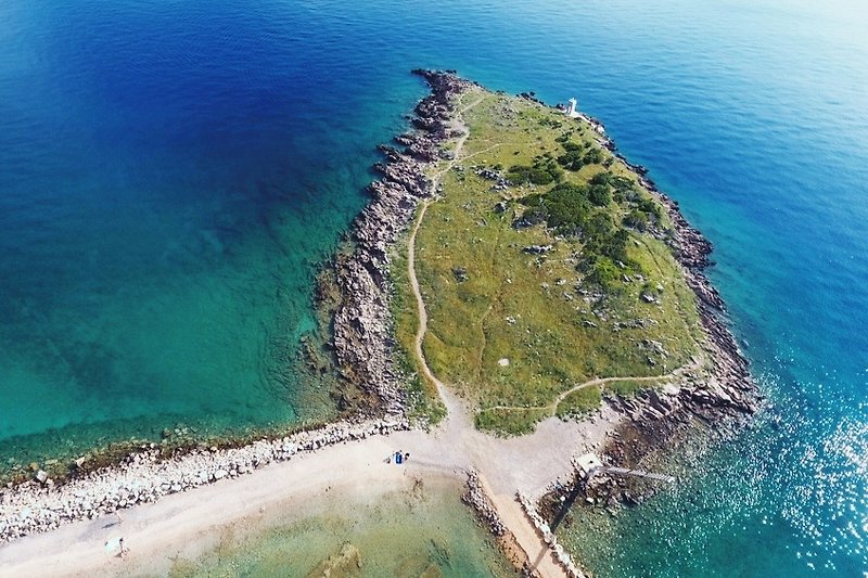 Die Insel Sv. Antun von Klenovica