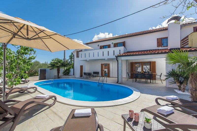 Villa Zlata mit eigenem Pool