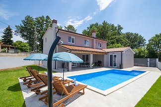 Domy wakacyjne w Marcana