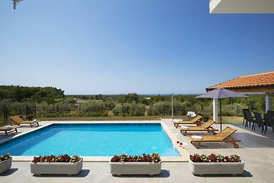 Villa Euphoria
