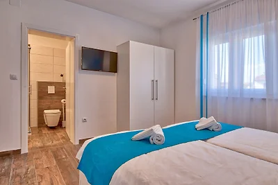 Villa con 9 camere da letto