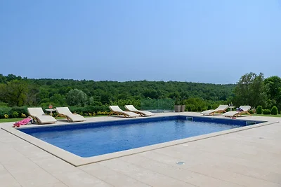 Heritage Villa Lilly