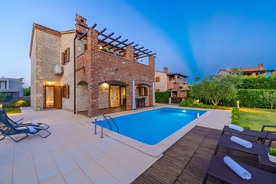 Villa Harmony mit privatem Pool