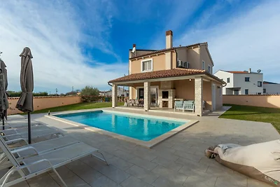 Villa Magica