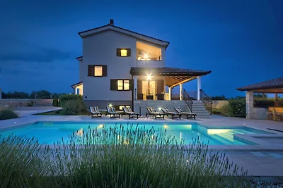 Villa Stokovci