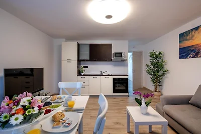 APARTMENTS LOVRIC - AP 1