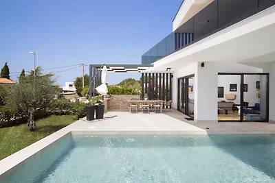 Villa BB