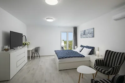 Villa Euphoria