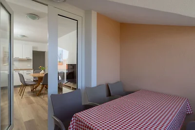 Ferienwohnungen Tara Apt 3