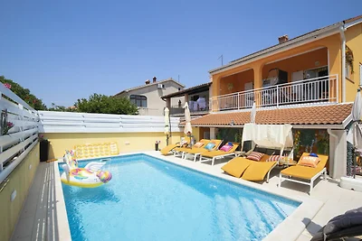 Ferienhaus Venus mit privatem Pool