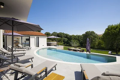Villa Cascada