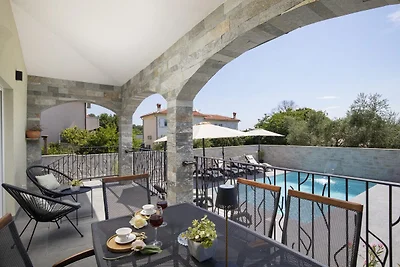 Villa Eman in Pula