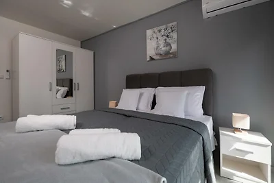 Villa LiLi Apt 2