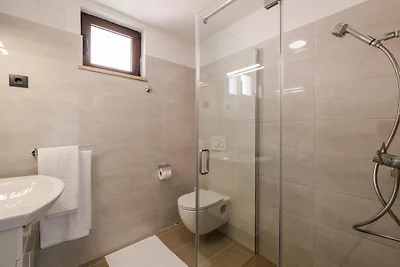 APARTMENTS LOVRIC - AP 1