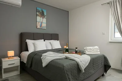 Villa LiLi Apt 2