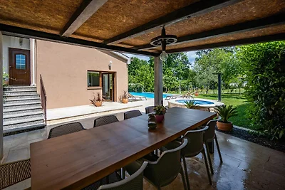 Villa Ferlini