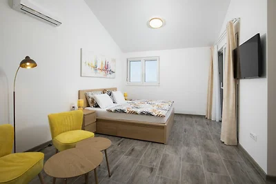 Villa Euphoria
