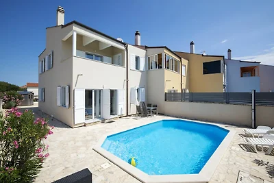 Villa Joel