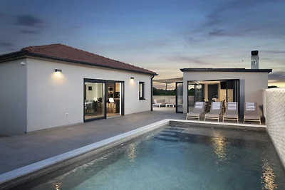 Villa Ani