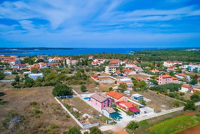 Familienvilla Nicole in Štinjan