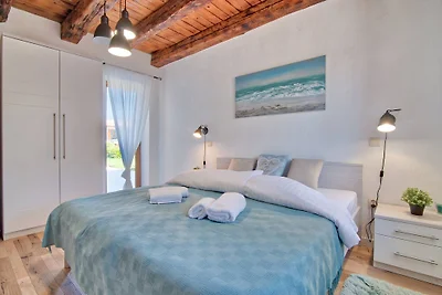 Villa Harmony mit privatem Pool