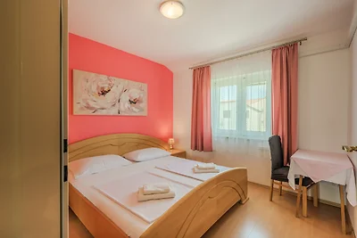 Ferienwohnungen Tara Apt 3