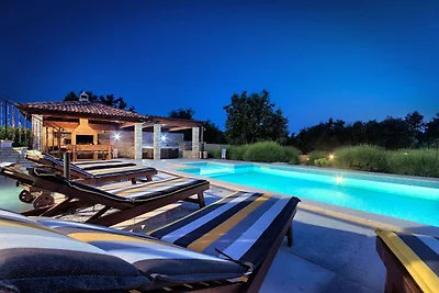 Villa Stokovci