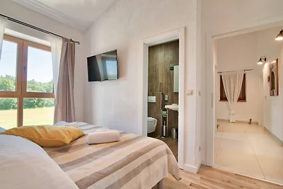 Villa Harmony mit privatem Pool