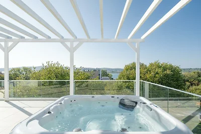 Villa Luna