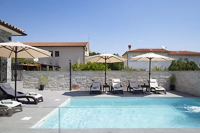Villa Eman in Pula