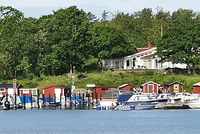 Kalvösundsvägen, Matvik