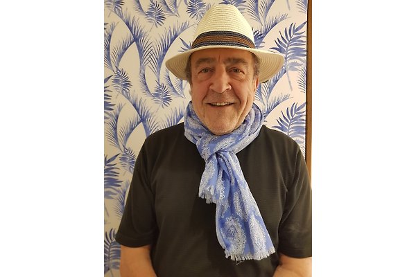<span style="font-size:smaller;">Bedrijf Stähle Internationale Kommunikation</span><br> Dhr. J. Staehle <span style="font-size:smaller;">Bedrijf Stähle Internationale Kommunikation</span><br> Dhr. J. Staehle