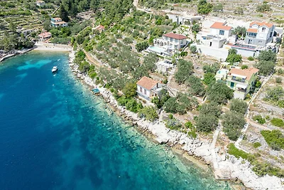 Villa Franka with pool and sea view