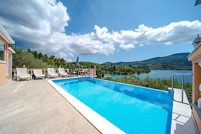 Villa Plitvine