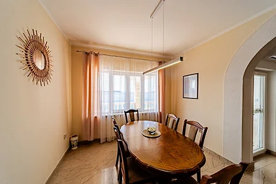Holiday House Nova