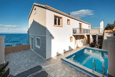 Holiday House Neda