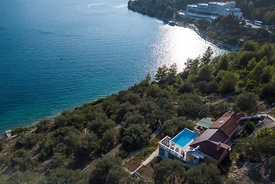 Villa Plitvine