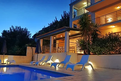 | Villa am Strand con piscina privata