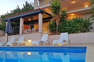 | Villa am Strand con piscina privata