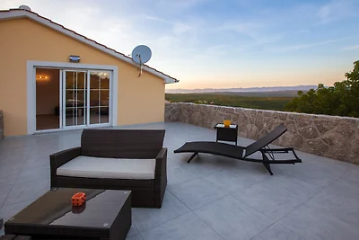 Villa Sky
