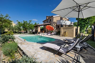 Villa Ivona