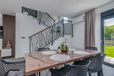 Villa Taralis