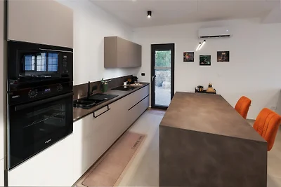 Villa Aurora