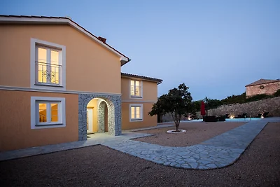 Villa Sky