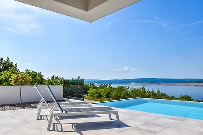Villa Sea Line