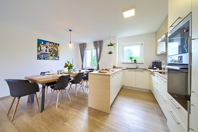 Villa Gardena mit großem Garten