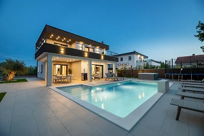 Villa Azoria