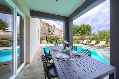 Villa Melody