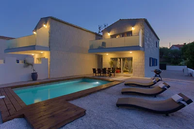 Villa Imperia 1
