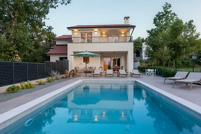 Villa Hidden